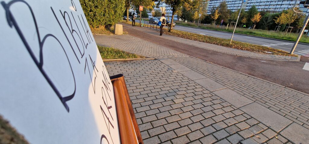 1000191097